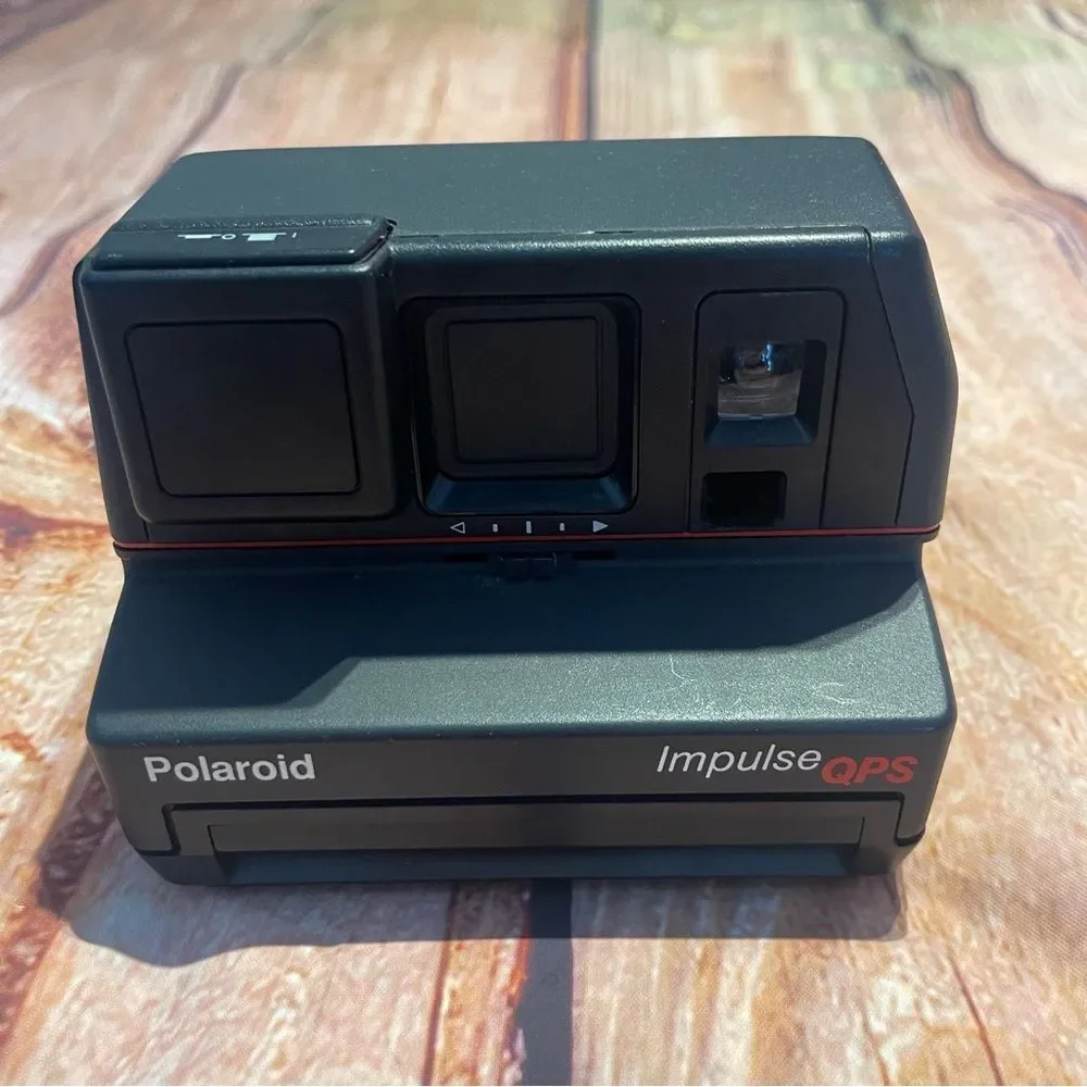 Polaroid Impulse QPS 600 Instant Film Camera Preowned Untested